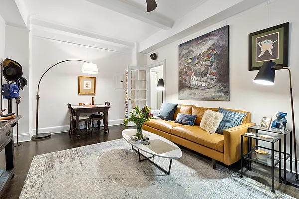 Sold by Nest Seekers International | media 1