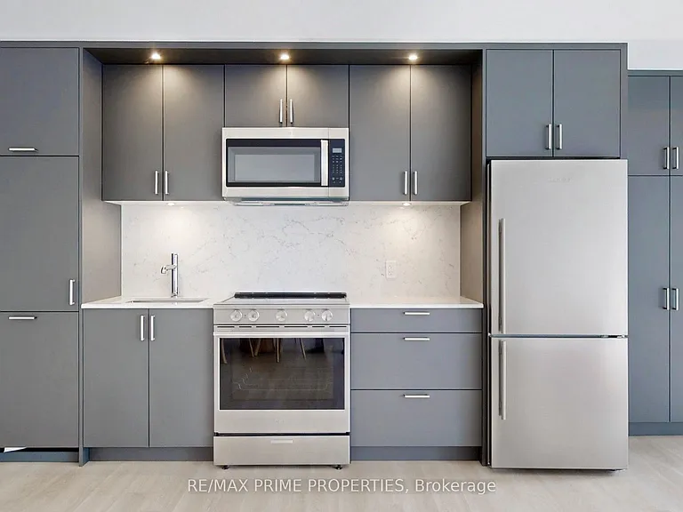 30 Inn On The Park Dr #2401 — Photo 4