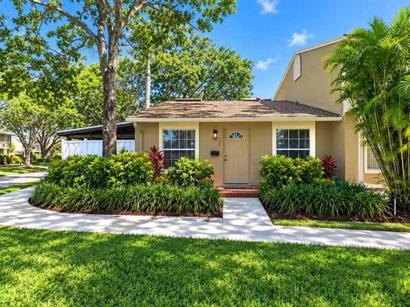 6909 La Sierra Ct #6909, Tampa, FL 33615