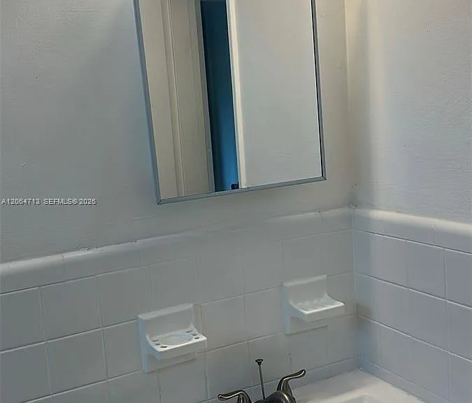 70 NW 77th St #25 — Photo 9