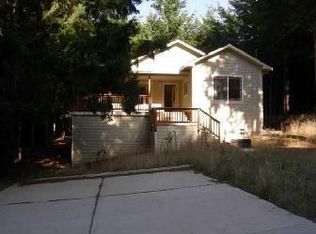 185 Redwood Rd, Whitethorn, CA 95589
