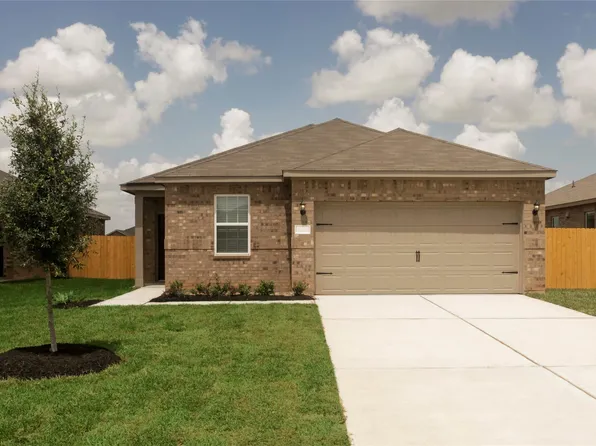 451 Lone Rider Dr, Katy, TX 77493