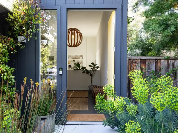 840 Sutter Ave, Palo Alto, CA 94303