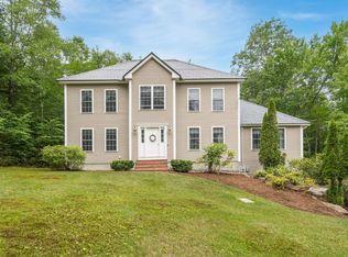 83 Center Rd, Chichester, NH 03258