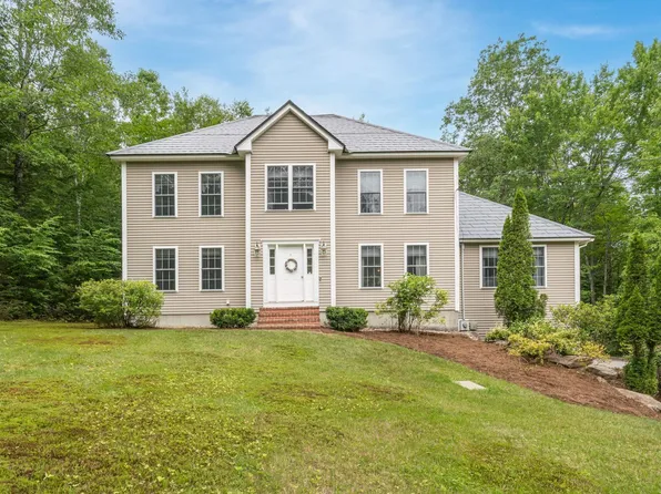 83 Center Road, Chichester, NH 03258