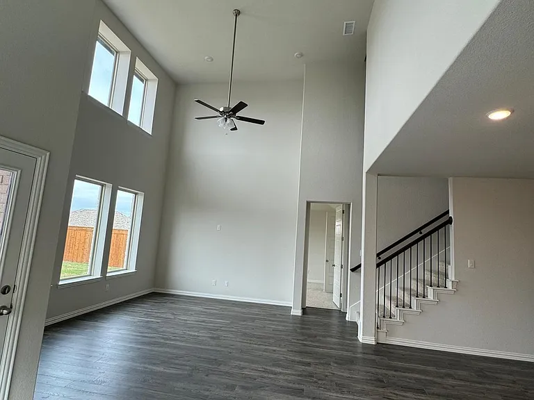 1201 Indianola Trl — Photo 14