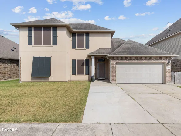 106 Marais Ave, Youngsville, LA 70592