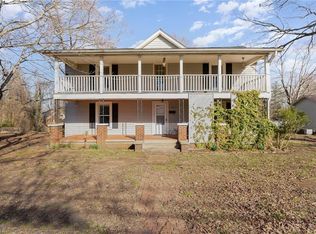 305 S Ayersville Rd, Mayodan, NC 27027