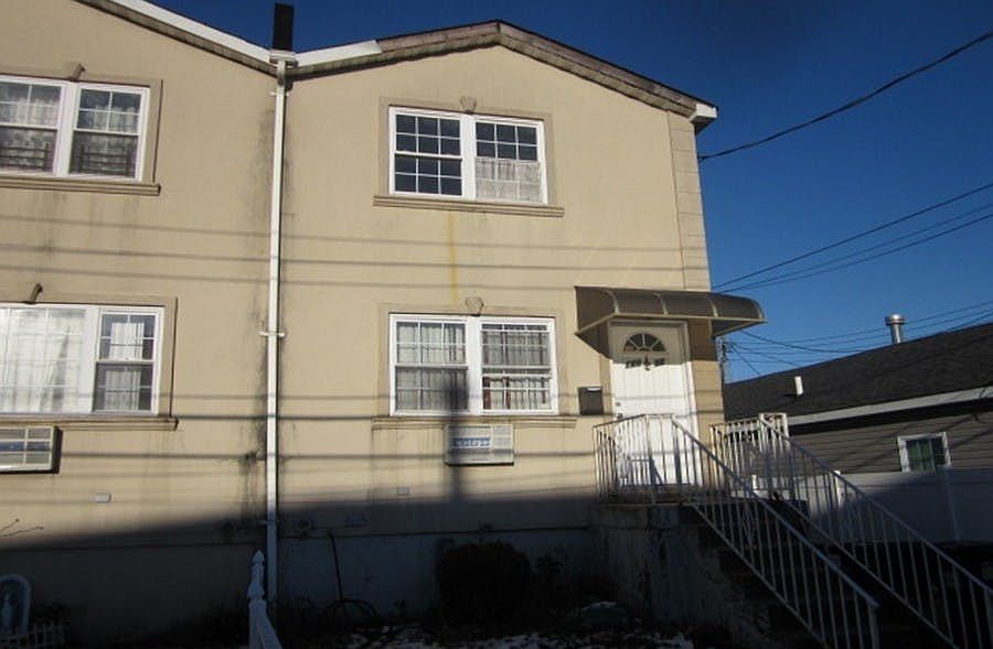 1st image of 14832 236th St