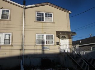 14832 236th St, Rosedale, NY 11422