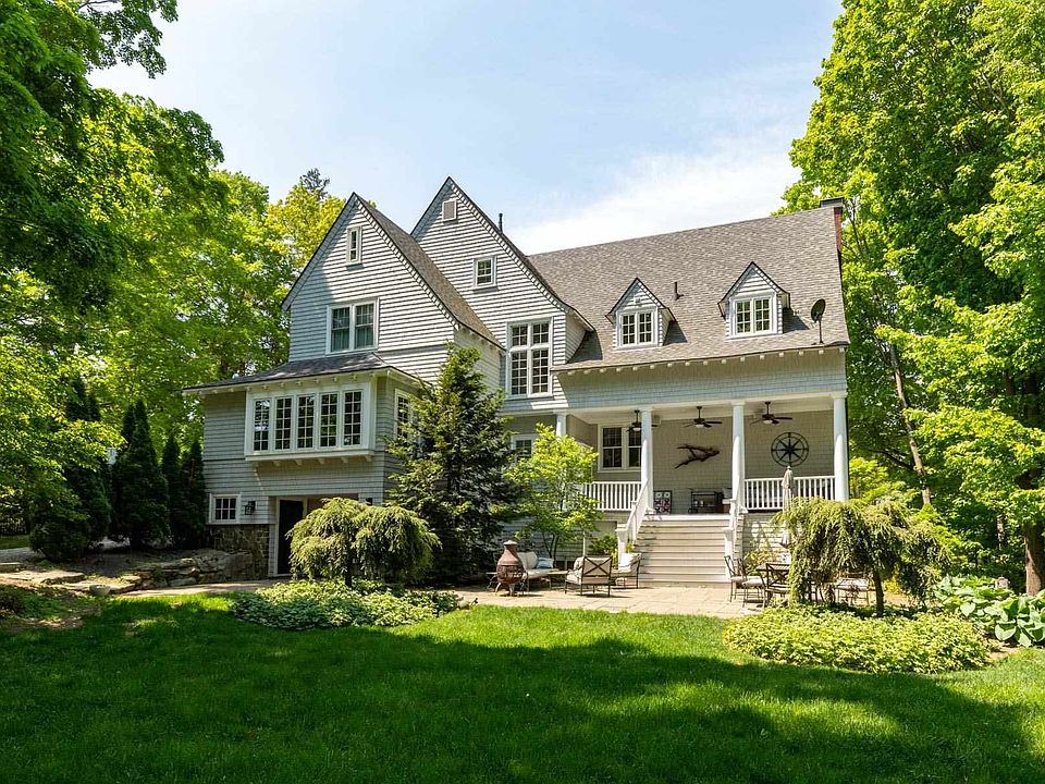 613 Union Street, Portsmouth, NH 03801 Zillow