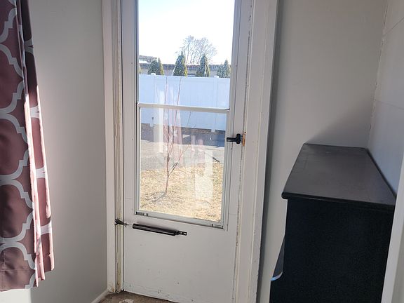 5th image of 192 Union Rd