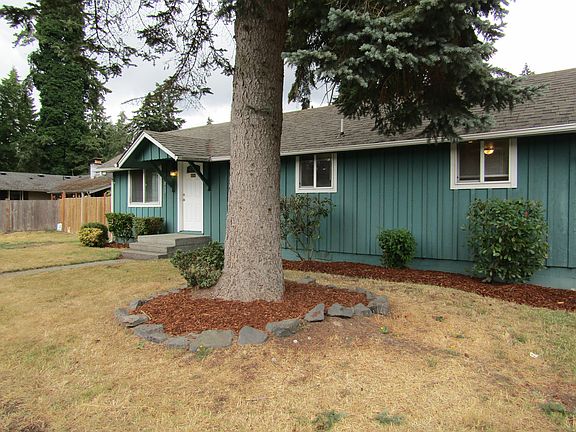3rd image of 16817 17th Ave E