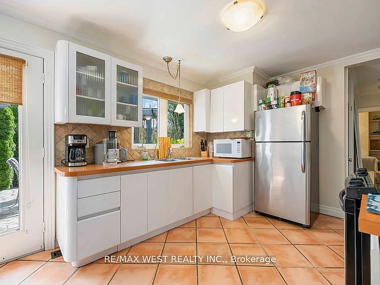11 Duval Dr — Photo 10