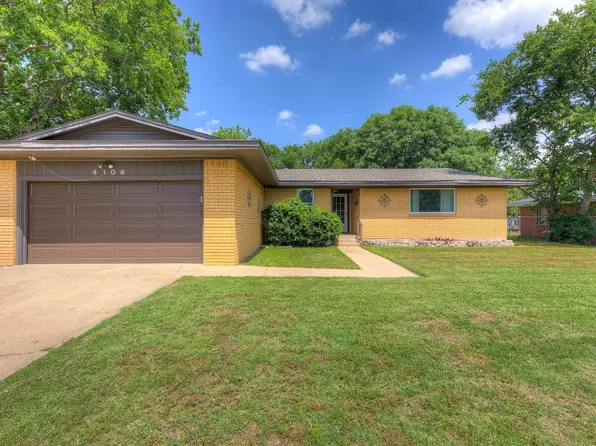 4104 Arroyo Trl, Lake Worth, TX 76135