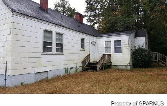 3rd image of 1006A Brownlea Drive