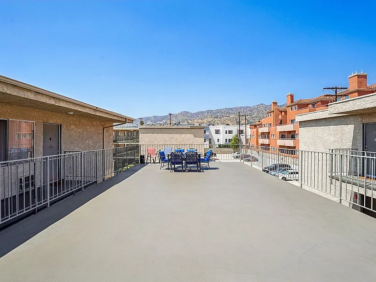 Marlindo Apartments — Photo 10