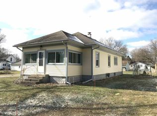 517 S Winter Ave, Goshen, IN 46526