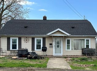 205 N Highland Ave, Earlington, KY 42410