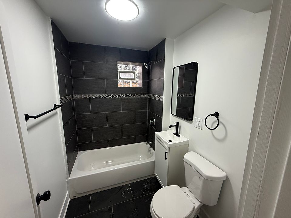 2nd image of 2606 W Haddon Ave APT 1