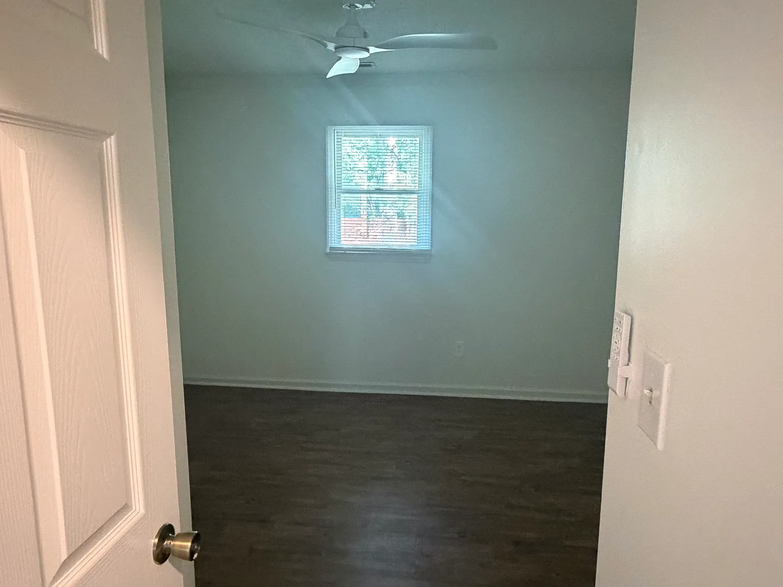 3 bed, 1148 sqft, $975 — Photo 1