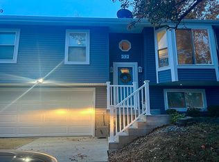 252 Green Jade Estates Dr, Fenton, MO 63026