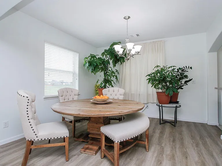 10516 Primo Pl — Photo 9