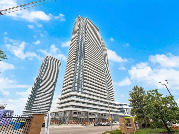 28 Interchange Way, Vaughan, ON