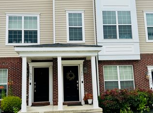 321 Kramer Ct, Florence, NJ 08518