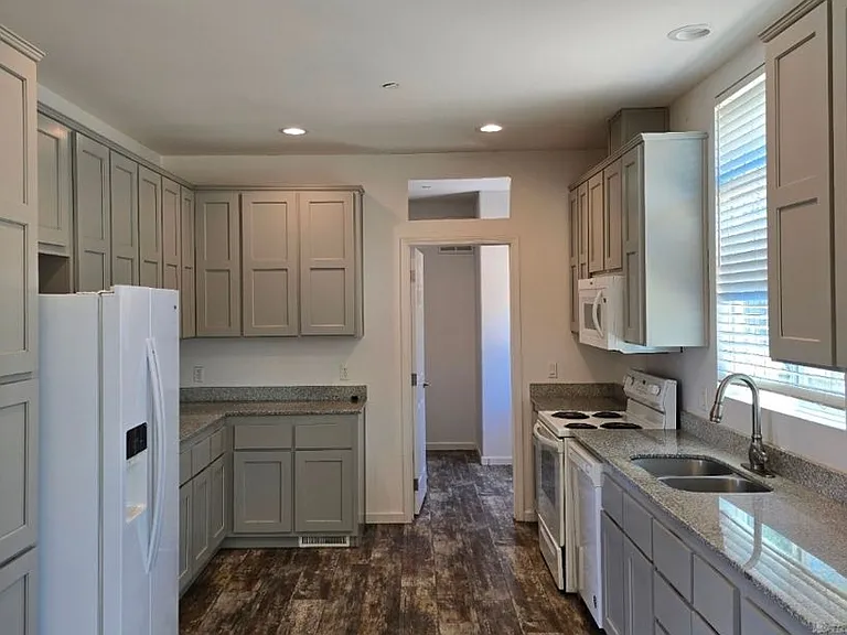 6800 E Highway 41 #B — Photo 8