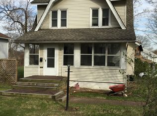 70 S Farview Ave, Paramus, NJ 07652