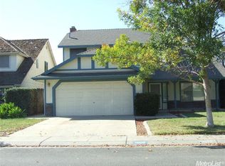1609 Walnut Blossom Way, Modesto, CA 95355
