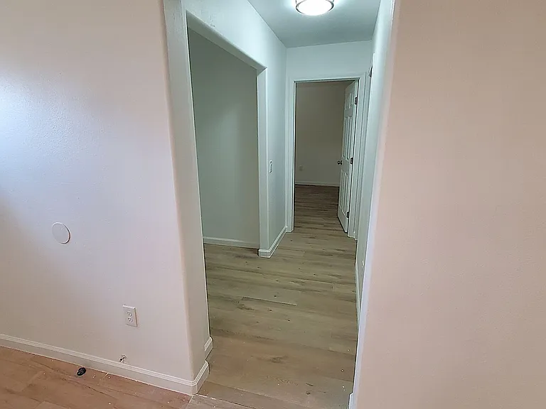 708 W Euclid Ave — Photo 13