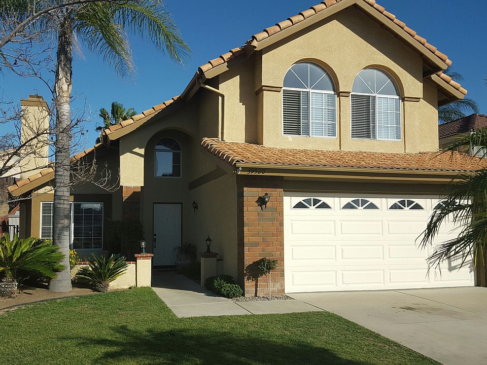1st image of 39520 Seven Oaks Dr