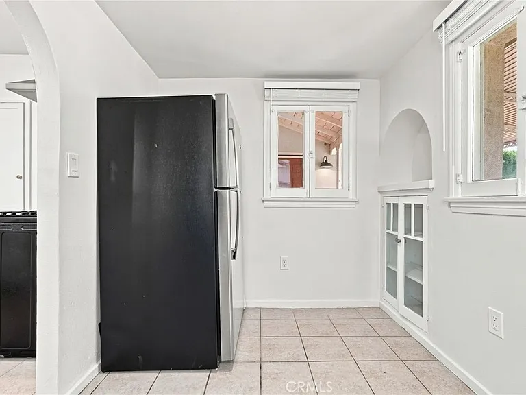 5915 Morrill Ave — Photo 17