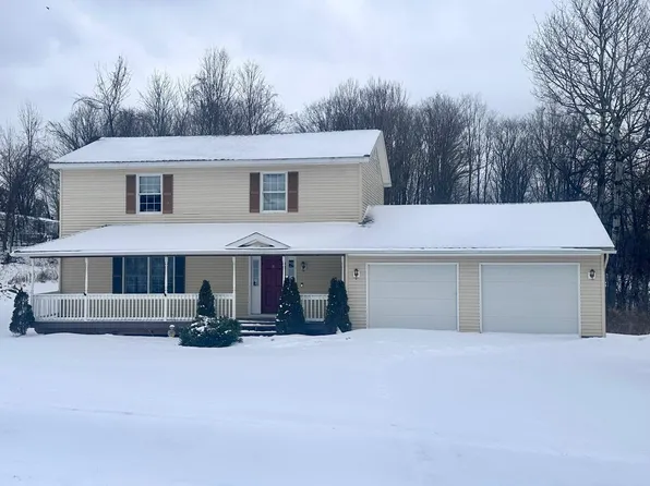 38 Allaire Drive, St. Albans Town, VT 05478