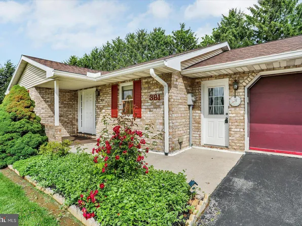 381 N Main St, Spring Grove, PA 17362
