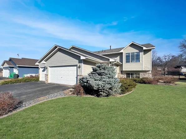 9192 Fallon Dr, Monticello, MN 55362