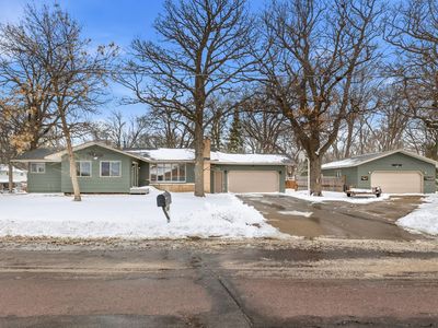 1015 1st St E, Glencoe, MN, 55336