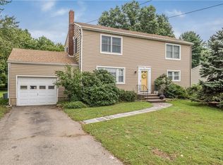 270 Tingley Ln, Edison, NJ 08820