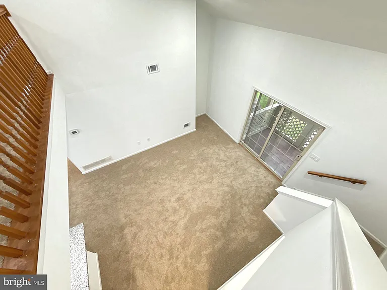 1512 Foxmeadow Cir #1512 — Photo 17
