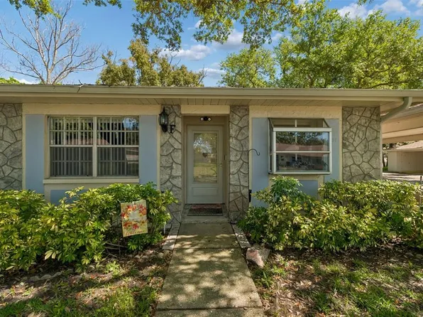 2231 Lark Cir E APT F, Palm Harbor, FL 34684