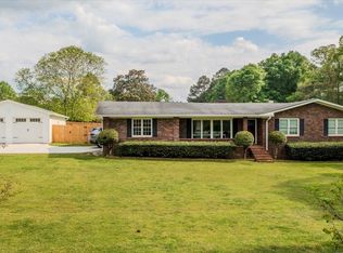 576 Lakeview Rd, Rockmart, GA 30153