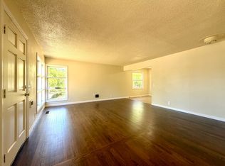 8020 N Saint Johns Ave, Portland, OR 97203