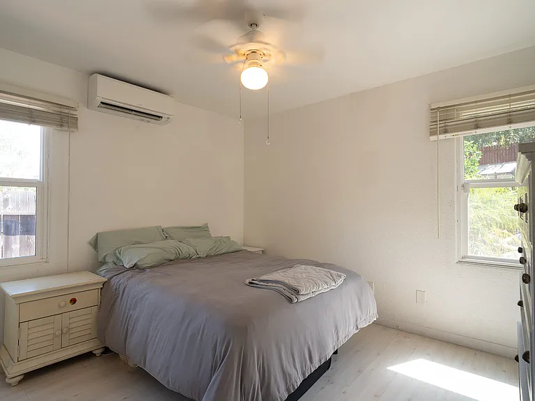 3927 Marron St — Photo 10