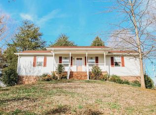 2662 Pine Valley Rd, Cookeville, TN 38506