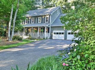 11535 Laurel Lake Dr, Roswell, GA 30075