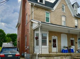 152 Chestnut St, Roseto, PA 18013