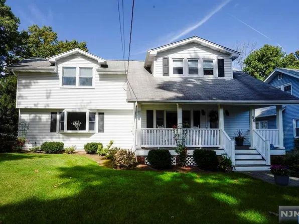56 Oneida Ave, Dumont, NJ 07628