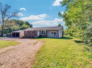 8444 Old Kentucky Rd, Sparta, TN 38583